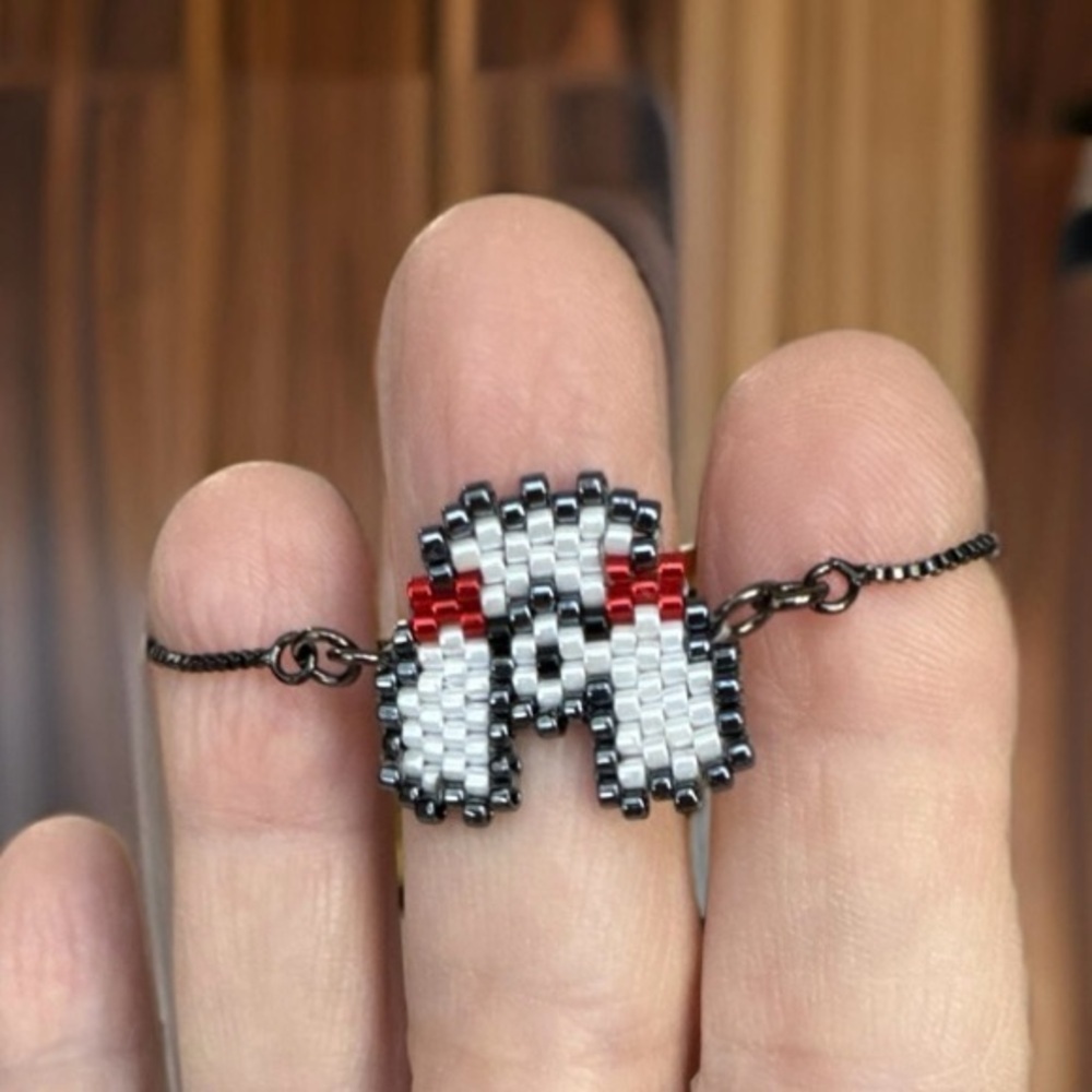 Hand crafted beaded mini poodle dog face adjustable slider bracelet gun metal